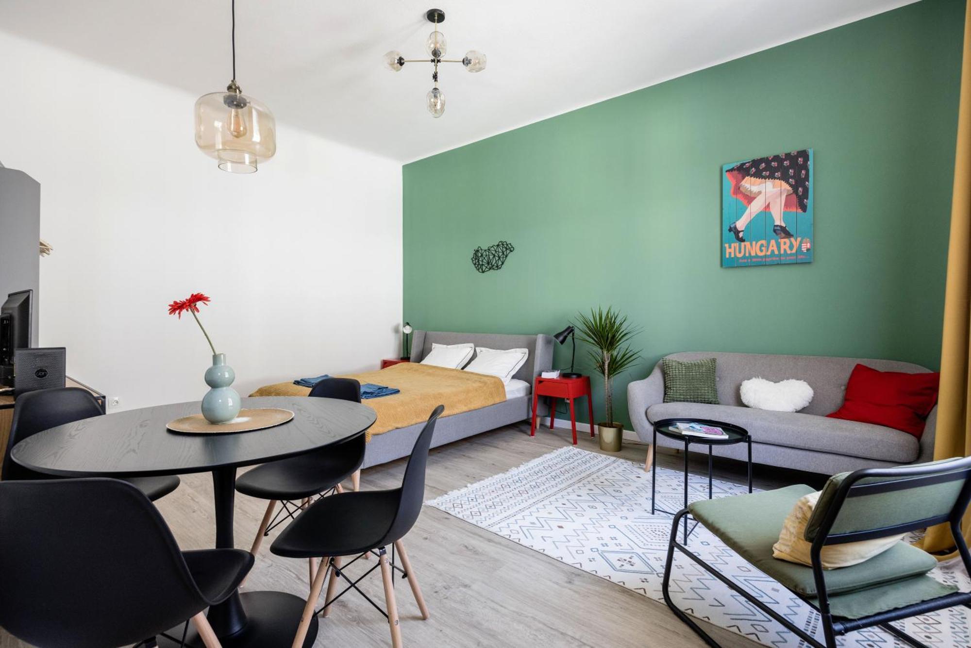 Stylish And Colourful Apartment In The City Centre بودابست المظهر الخارجي الصورة